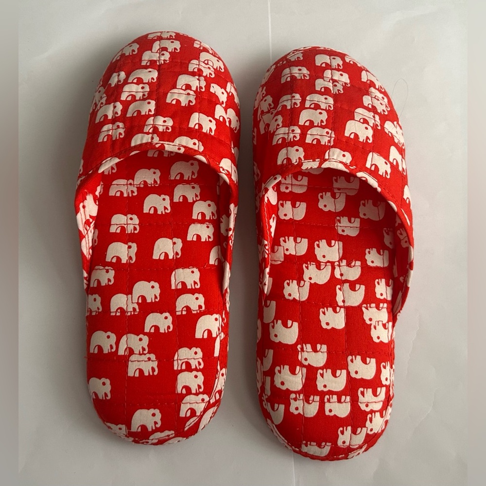 New Thai Cotton Red White Elephant Slippers Women's size Med Thailand Hand Made - Picture 10 of 11